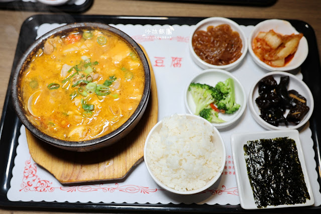 萬華西門町美食『釜山順豆腐西門店』30年老字號韓式料理,一個人也可以吃銅盤烤肉 10 萬華西門町美食『釜山順豆腐西門店』30年老字號韓式料理,一個人也可以吃銅盤烤肉