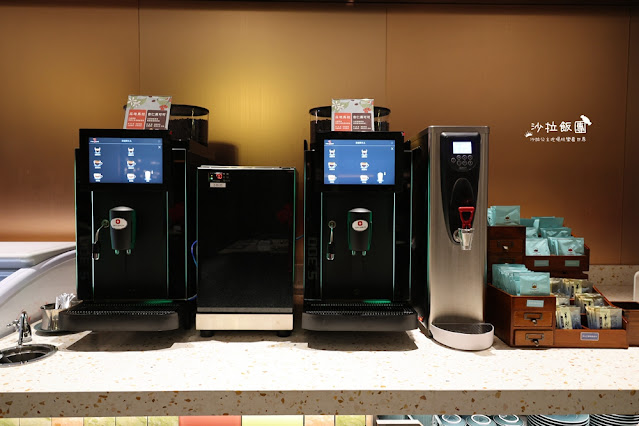 台北最難訂吃到飽島語自助餐廳,晚餐爽吃四小時,假日還送半隻龍蝦 98 台北最難訂吃到飽島語自助餐廳,晚餐爽吃四小時,假日還送半隻龍蝦