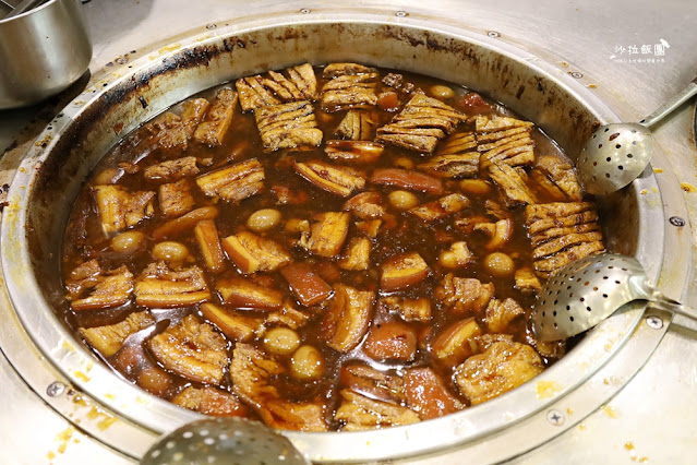 礁溪人氣爆棚大滷鍋『三民大飯店』一天只營業五小時、大碗又便宜 17 礁溪人氣爆棚大滷鍋『三民大飯店』一天只營業五小時、大碗又便宜