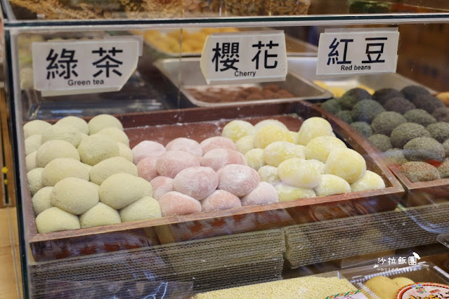 烏來老街一日遊泡溫泉、搭台車、看瀑布、逛老街 9 烏來老街一日遊泡溫泉、搭台車、看瀑布、逛老街