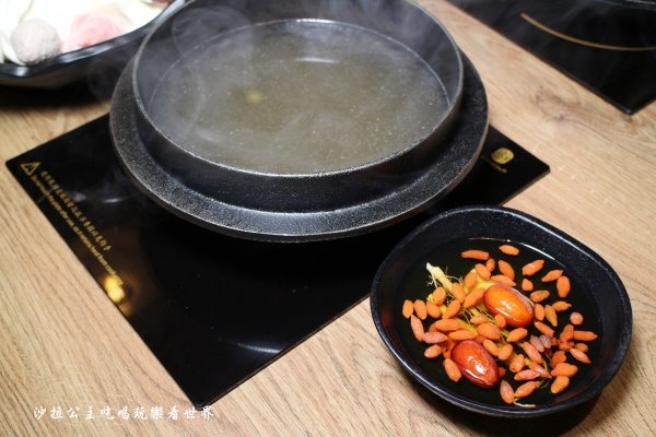 IMG_1474.JPG IMG_1474.JPG