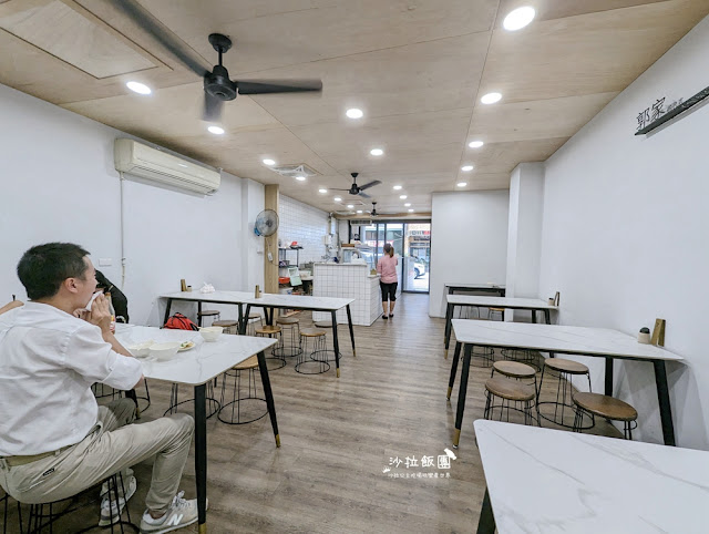 嘉義文化夜市雞肉飯『郭家雞肉飯四代店』文青雞肉飯 5 嘉義文化夜市雞肉飯『郭家雞肉飯四代店』文青雞肉飯