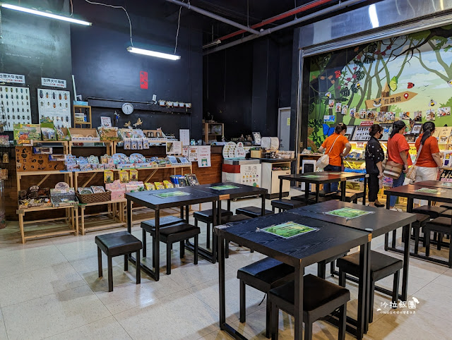 嘉義親子景點『新嘉大昆蟲館』全球唯一旋轉彩蝶柱、蝴蝶溫室花園 43 嘉義親子景點『新嘉大昆蟲館』全球唯一旋轉彩蝶柱、蝴蝶溫室花園