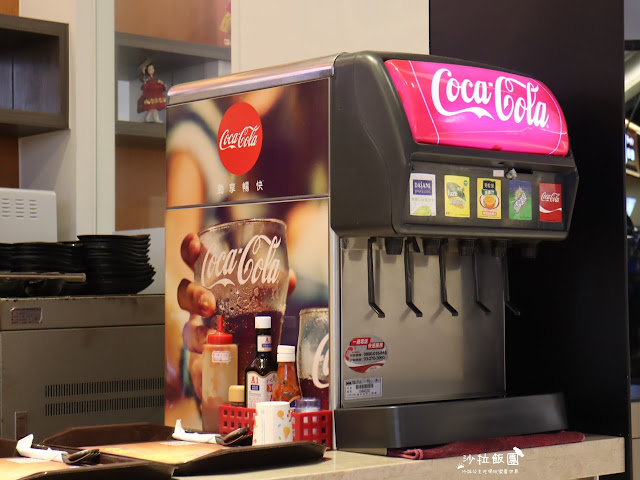 日月光廣場美食街『大將牛排(土城店)』平日商業午餐飲料.濃湯無限供應 7 日月光廣場美食街『大將牛排(土城店)』平日商業午餐飲料.濃湯無限供應