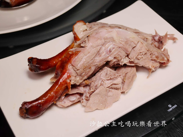 新莊美食/典華『華亭聚-烤鴨.海鮮.港點』母親節限定料理/網美級烤鴨大餐/捷運新莊副都心站 23 新莊美食/典華『華亭聚-烤鴨.海鮮.港點』母親節限定料理/網美級烤鴨大餐/捷運新莊副都心站