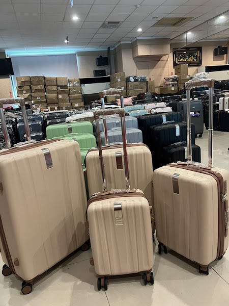 彰化福興行李箱特賣會,工廠直營廠拍特價出清 3 彰化福興行李箱特賣會,工廠直營廠拍特價出清