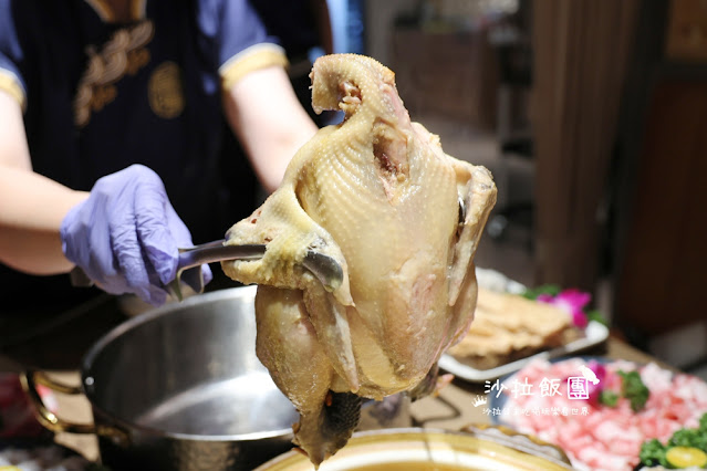 台北最強雞湯火鍋推薦『星曜雞湯』頂級人蔘全雞竹笙雞湯火鍋 36 台北最強雞湯火鍋推薦『星曜雞湯』頂級人蔘全雞竹笙雞湯火鍋