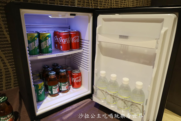 台北住宿推薦『台北萬豪酒店』房間內就可以看到美麗華/捷運劍南路站 50 台北住宿推薦『台北萬豪酒店』房間內就可以看到美麗華/捷運劍南路站