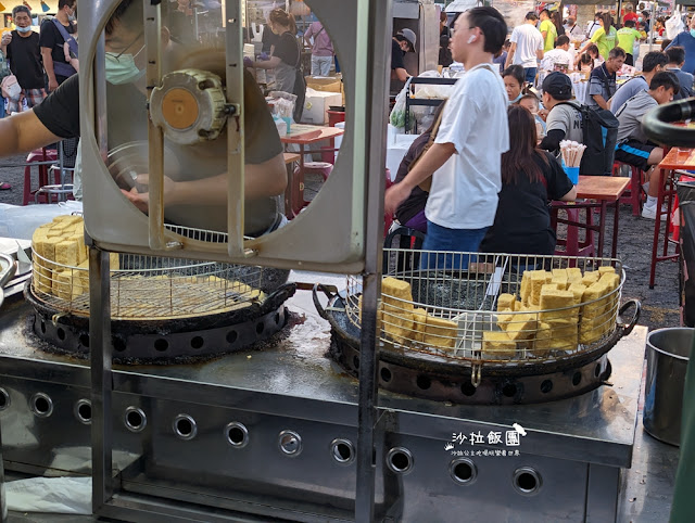 嘉義小吃『彌陀夜市』當地人逛的夜市,每周只開兩天 47 嘉義小吃『彌陀夜市』當地人逛的夜市,每周只開兩天