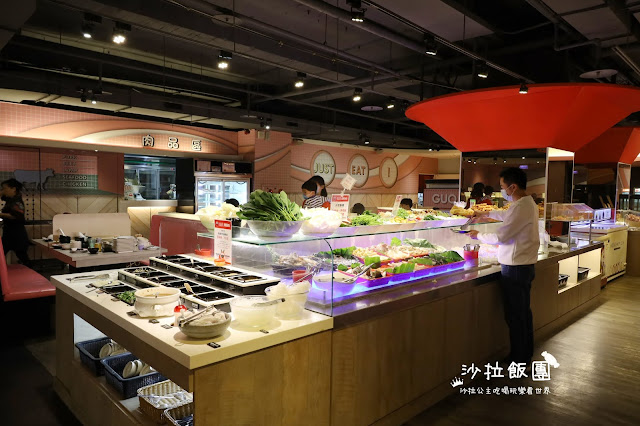 台北火鍋吃到飽『鍋爸涮涮鍋(西門店)』萬華西門町平價火鍋/各式海鮮/肉品/座位舒適 5 台北火鍋吃到飽『鍋爸涮涮鍋(西門店)』萬華西門町平價火鍋/各式海鮮/肉品/座位舒適