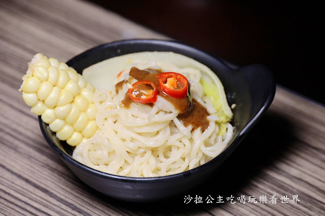 台北火鍋推薦『肉老大頂級肉品涮涮鍋(錦西店)』肉控的世界.菜單.捷運雙連站 32 台北火鍋推薦『肉老大頂級肉品涮涮鍋(錦西店)』肉控的世界.菜單.捷運雙連站