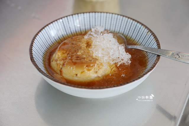 嘉義七彩冰果室,懷舊環境,噴水雞肉飯隔壁 8 嘉義七彩冰果室,懷舊環境,噴水雞肉飯隔壁