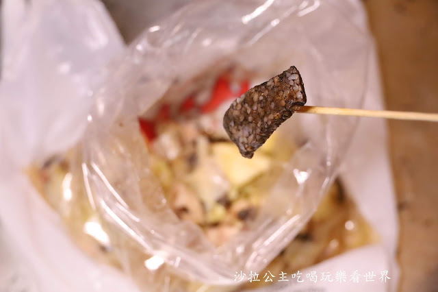 逢甲夜市必吃『ET鹹水雞』多家媒體報導/蔬果餐/乾淨衛生