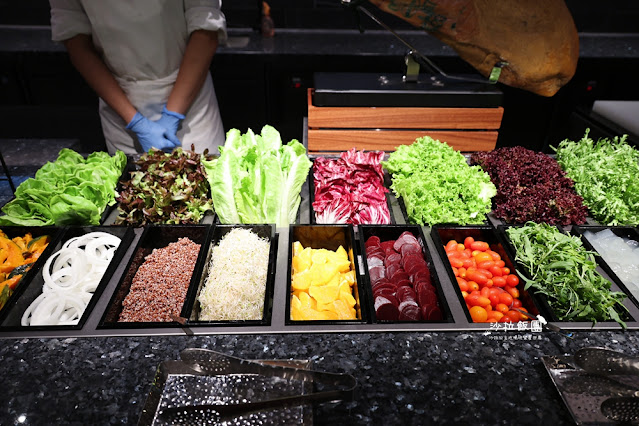 台北最難訂吃到飽島語自助餐廳,晚餐爽吃四小時,假日還送半隻龍蝦 61 台北最難訂吃到飽島語自助餐廳,晚餐爽吃四小時,假日還送半隻龍蝦