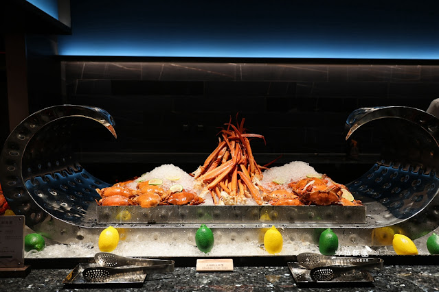 台北最難訂吃到飽島語自助餐廳,晚餐爽吃四小時,假日還送半隻龍蝦 52 台北最難訂吃到飽島語自助餐廳,晚餐爽吃四小時,假日還送半隻龍蝦