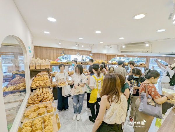 已停業台北生意超好麵包店『小鳥吃吐司內湖店』內科人吃起來 7 已停業台北生意超好麵包店『小鳥吃吐司內湖店』內科人吃起來