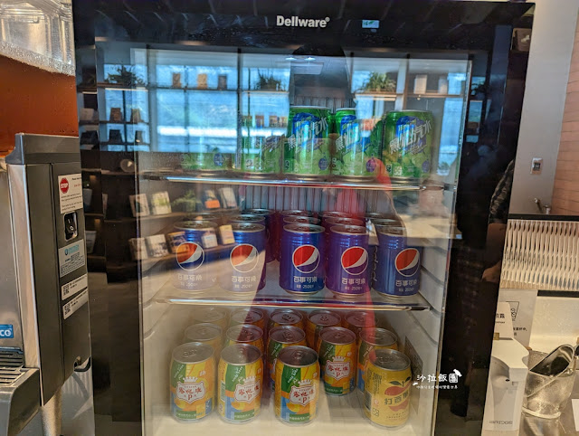 Share Lounge南港蔦屋書店,90元吃到飽零食、咖啡、飲料、麵包 26 Share Lounge南港蔦屋書店,90元吃到飽零食、咖啡、飲料、麵包