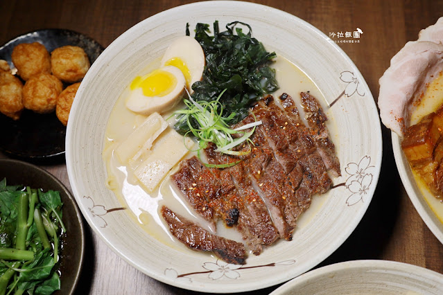 兆曜拉麵大里浮誇系拉麵,霸氣到碗裝不下,CP值超高 18 兆曜拉麵大里浮誇系拉麵,霸氣到碗裝不下,CP值超高