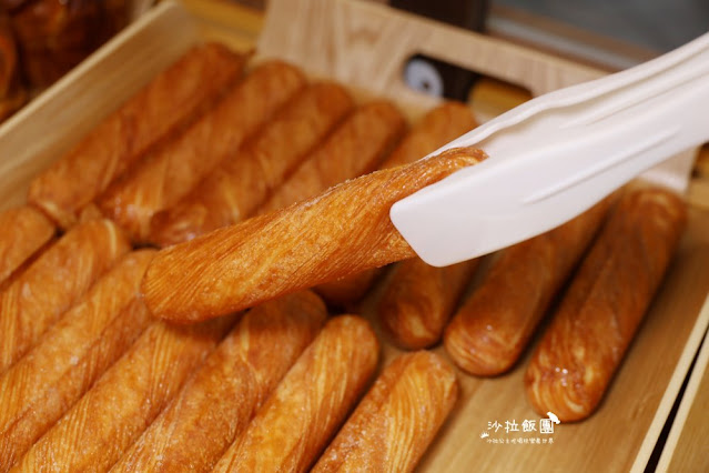 日本熊本生吐司一條只要百元『小鳥吃吐司(台北南昌店)』插旗台北中正區 29 日本熊本生吐司一條只要百元『小鳥吃吐司(台北南昌店)』插旗台北中正區