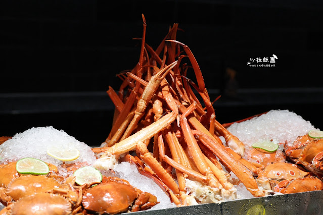 台北最難訂吃到飽島語自助餐廳,晚餐爽吃四小時,假日還送半隻龍蝦 53 台北最難訂吃到飽島語自助餐廳,晚餐爽吃四小時,假日還送半隻龍蝦