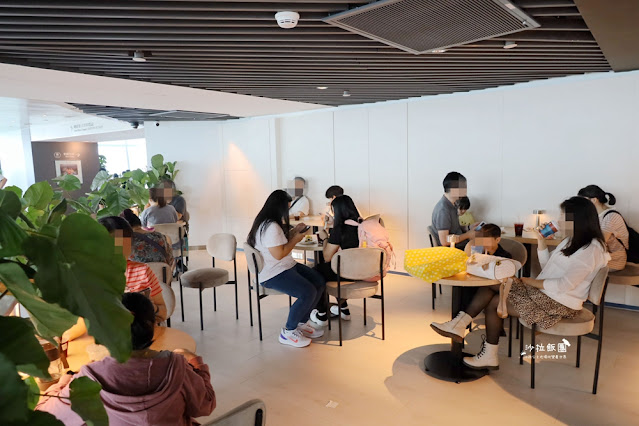 全台最高的咖啡廳『kafeD咖啡滴』一覽台北市的高空美景 10 全台最高的咖啡廳『kafeD咖啡滴』一覽台北市的高空美景