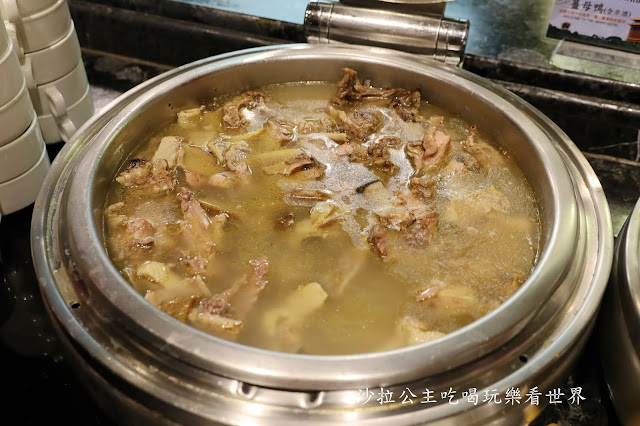 台北吃到飽『圓山大飯店(松鶴廳)』buffet.下午茶吃到飽.6歲以下免費.劍潭捷運站 33 台北吃到飽『圓山大飯店(松鶴廳)』buffet.下午茶吃到飽.6歲以下免費.劍潭捷運站