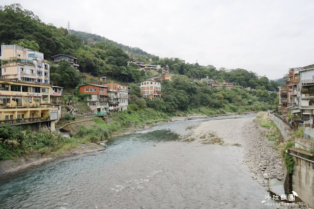 烏來老街一日遊泡溫泉、搭台車、看瀑布、逛老街 24 烏來老街一日遊泡溫泉、搭台車、看瀑布、逛老街