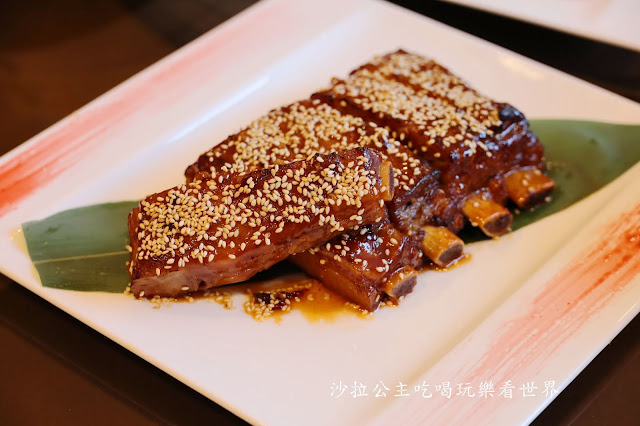 宅配年菜推薦『台北萬豪酒店』飯店評比屢獲冠軍"頂級花膠鮑魚佛跳牆""私房鮑魚烏骨雞湯"台北美食 11 宅配年菜推薦『台北萬豪酒店』飯店評比屢獲冠軍"頂級花膠鮑魚佛跳牆""私房鮑魚烏骨雞湯"台北美食