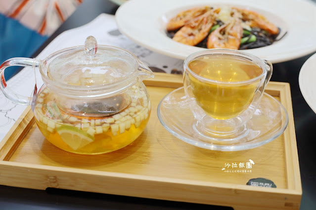 宜蘭景點黑RURU CAFE,來用餐還可以順便餵羊不用再找景點 29 宜蘭景點黑RURU CAFE,來用餐還可以順便餵羊不用再找景點