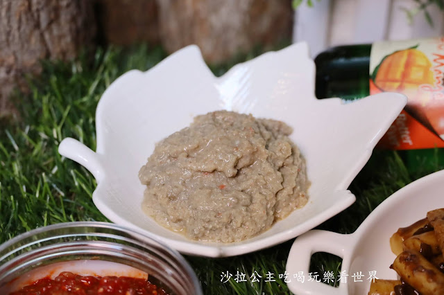 偽出國/韓國街邊美食在家吃『韓國紅雪蟹蟹膏.辣炒年糕.各式韓式小菜』家樂福韓國週 6 偽出國/韓國街邊美食在家吃『韓國紅雪蟹蟹膏.辣炒年糕.各式韓式小菜』家樂福韓國週