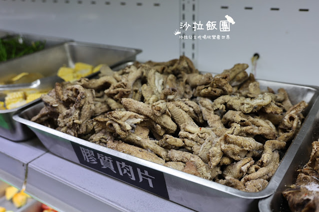 台中逢甲羊肉爐吃到飽『羊霸天下逢甲店』羊大骨、羊肉、火鍋料、蔬菜、飲料自助吧 10 台中逢甲羊肉爐吃到飽『羊霸天下逢甲店』羊大骨、羊肉、火鍋料、蔬菜、飲料自助吧