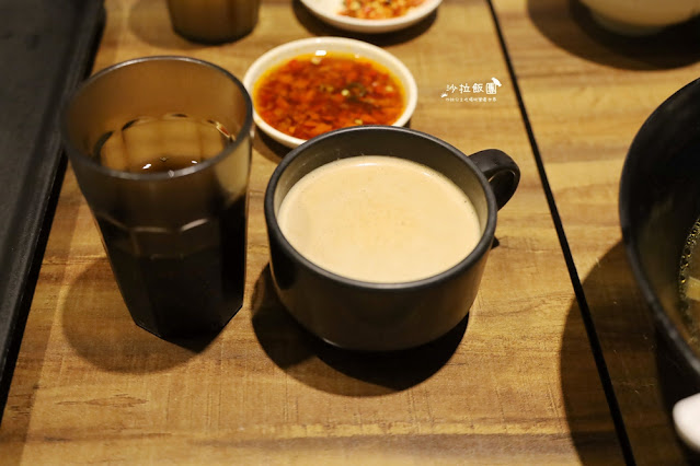 桃園牛肉麵吃到飽『呷飽牛肉麵南平店』加麵加湯免費,豆花、咖啡飲料無限供應 44 桃園牛肉麵吃到飽『呷飽牛肉麵南平店』加麵加湯免費,豆花、咖啡飲料無限供應