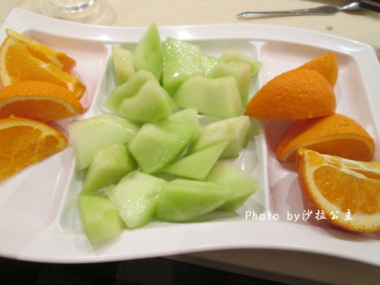 富士之堡華園飯店:富士之堡華園飯店-長腳蟹吃到飽 富士之堡華園飯店:富士之堡華園飯店-長腳蟹吃到飽