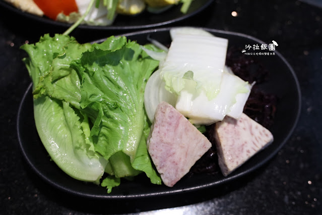 台北壽喜燒火鍋吃到飽『金大鋤壽喜燒三創店』