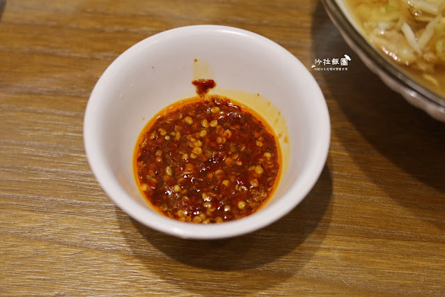 礁溪人氣爆棚大滷鍋『三民大飯店』一天只營業五小時、大碗又便宜 22 礁溪人氣爆棚大滷鍋『三民大飯店』一天只營業五小時、大碗又便宜