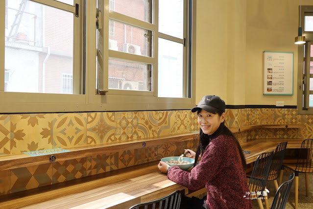 超狂『圓頭牛肉麵金城榮泰店』金門必吃150元牛筋、牛雜小菜、咖啡、冰淇淋吃到飽,CP值超高 11 超狂『圓頭牛肉麵金城榮泰店』金門必吃150元牛筋、牛雜小菜、咖啡、冰淇淋吃到飽,CP值超高