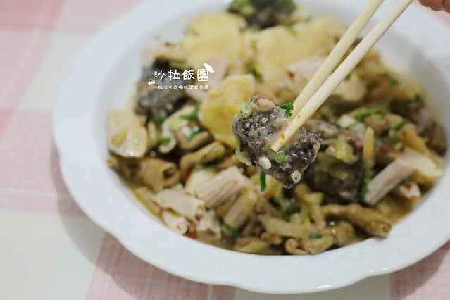 三和夜市美食『小楊脆腸』超涮嘴、台北橋捷運站