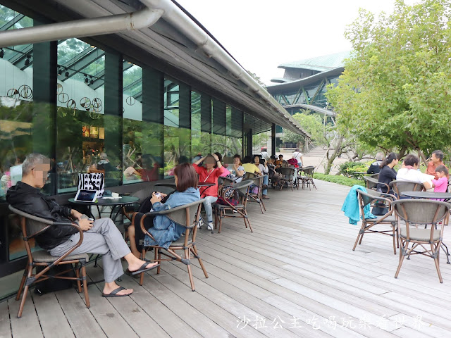 淡水景點『星巴克(雲門門市)』淡水星巴克/玻璃屋/淡水雲門舞集旁 7 淡水景點『星巴克(雲門門市)』淡水星巴克/玻璃屋/淡水雲門舞集旁