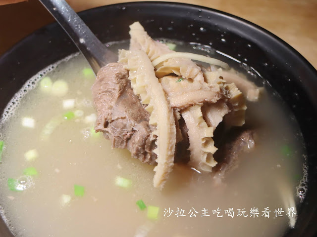 澎湖美食.澎湖早餐『北新橋牛雜湯』『香亭土魠魚羹』不一樣的早餐/文康街 8 澎湖美食.澎湖早餐『北新橋牛雜湯』『香亭土魠魚羹』不一樣的早餐/文康街