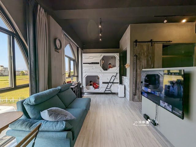 宜蘭恐龍民宿『哥德白色城堡』房間就有大恐龍迎接、露營車 57 宜蘭恐龍民宿『哥德白色城堡』房間就有大恐龍迎接、露營車