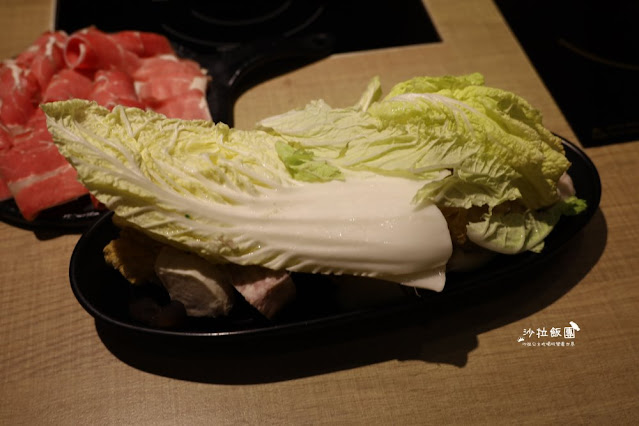 299元起蔬菜吧吃到飽『狂一鍋新台式火鍋』中和火鍋 20 299元起蔬菜吧吃到飽『狂一鍋新台式火鍋』中和火鍋