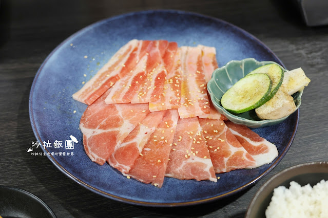 台南燒肉一個人也可以吃『花燒肉個人燒肉』小菜、飲料、湯品、冰淇淋無限供應