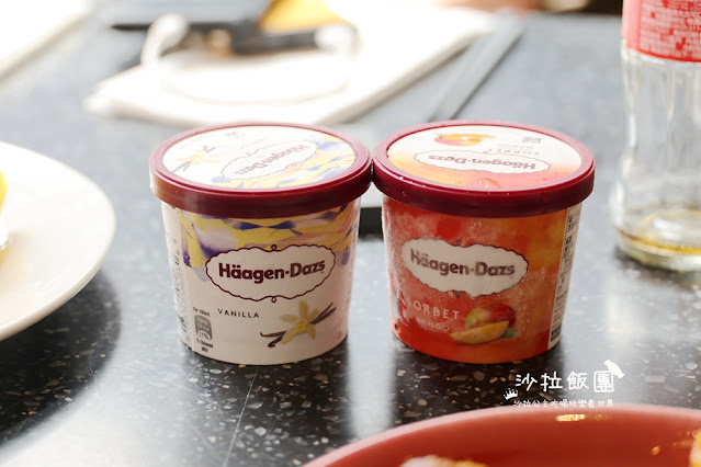 台北吃到飽『泰市場海鮮自助餐廳』天使紅蝦、甜蝦、干貝、極厚蝦餅、泰式奶茶通通吃到飽