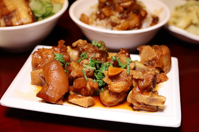 傳承60年的老味道，大稻埕魯肉飯，隱藏在巷弄中的人氣美食