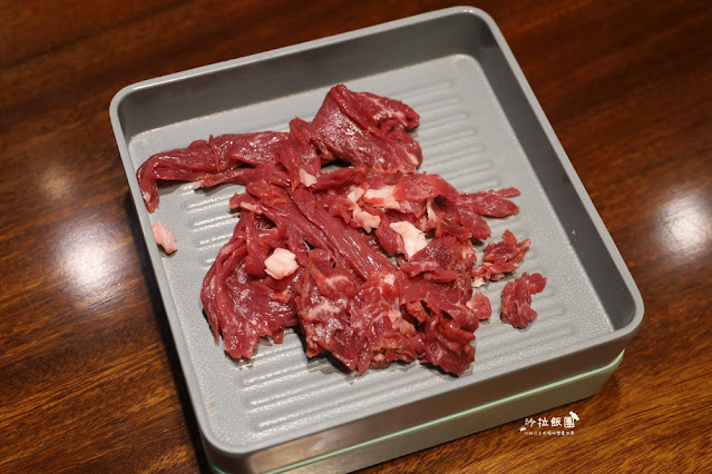 金門最大牛肉主題餐廳『圓頭肉乾金門農牧概念館』30多個全牛部位吃到飽,金門必吃 17 金門最大牛肉主題餐廳『圓頭肉乾金門農牧概念館』30多個全牛部位吃到飽,金門必吃