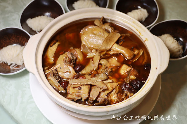 北部五星級飯店的台菜餐廳『台北福華飯店-蓬萊邨』台灣經典廟口桌宴.秋蟹 21 北部五星級飯店的台菜餐廳『台北福華飯店-蓬萊邨』台灣經典廟口桌宴.秋蟹