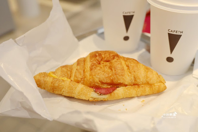 士林有插座咖啡『CAFEIN硬咖啡』捷運士林站旁