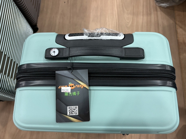 雲林麥寮行李箱特賣會,工廠直營廠拍990元起,胖胖箱、前開式行李箱、後背包 18 雲林麥寮行李箱特賣會,工廠直營廠拍990元起,胖胖箱、前開式行李箱、後背包