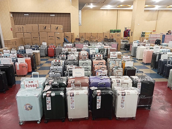 台南仁德行李箱特賣會，最低990元起，工廠直營廠拍，只有10天