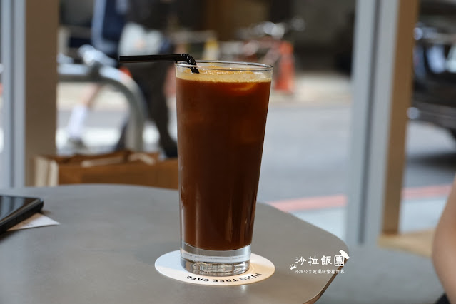 中山區咖啡廳『富錦樹咖啡Fujin Tree Cafe中山店』銀灰色調 15 中山區咖啡廳『富錦樹咖啡Fujin Tree Cafe中山店』銀灰色調